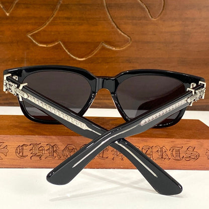 Vagillionaire Sunglasses 56-19-153
