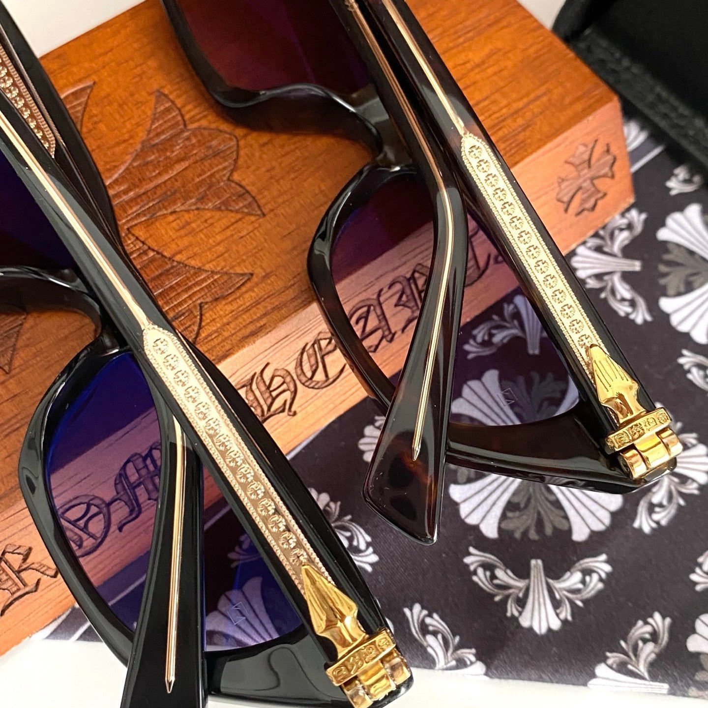 Sluntuation Sunglasses 52-16-142