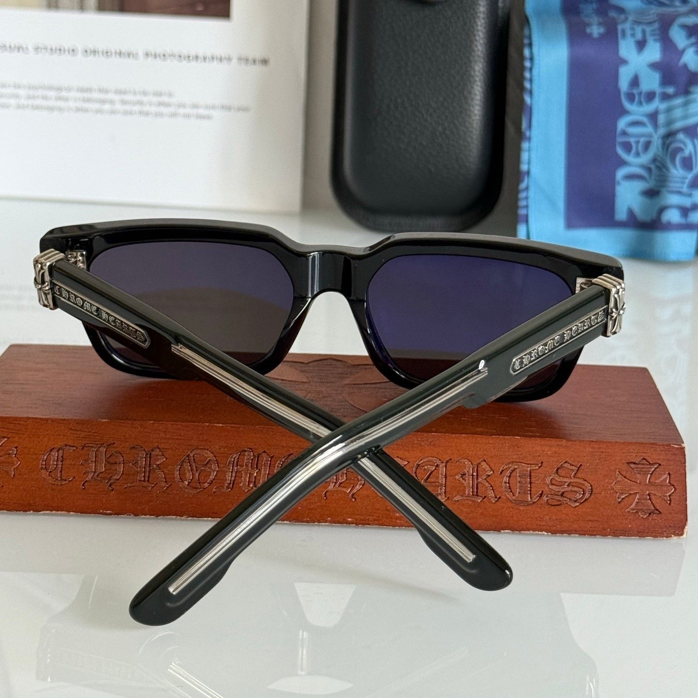 2 Thick Sunglasses 55-18-148