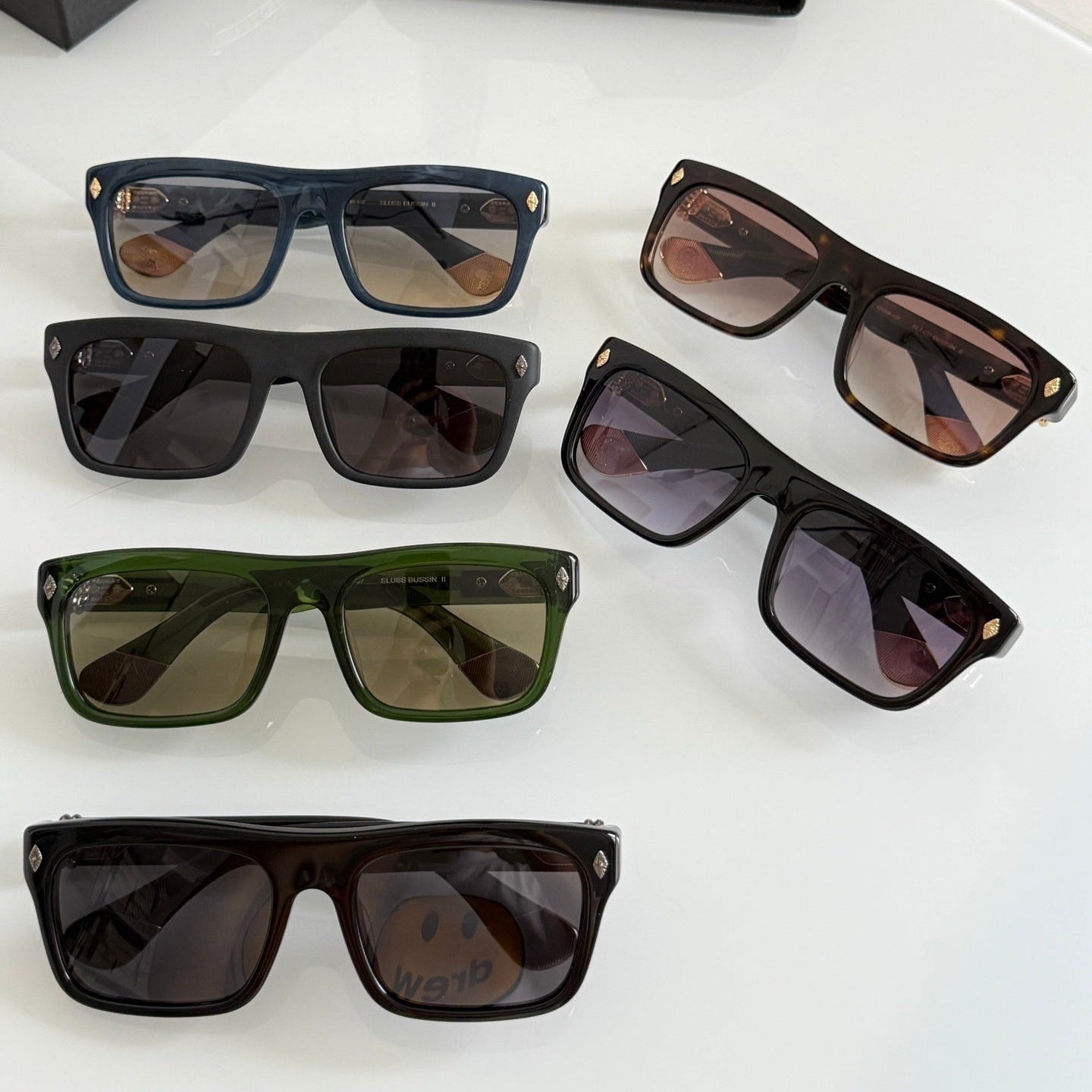 Sluss Bussin Sunglasses 57-19-137