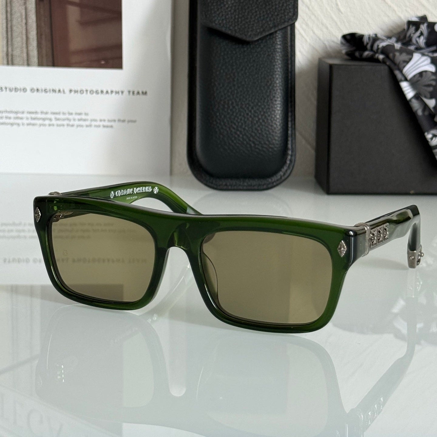 Sluss Bussin Sunglasses 57-19-137