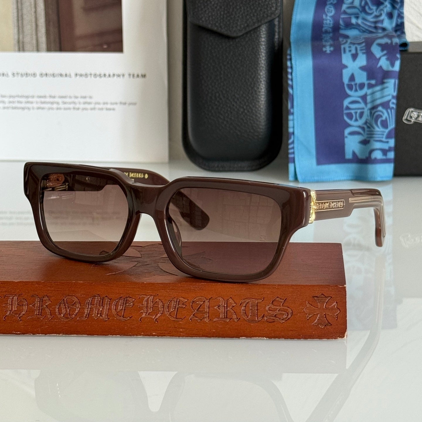 2 Thick Sunglasses 55-18-148