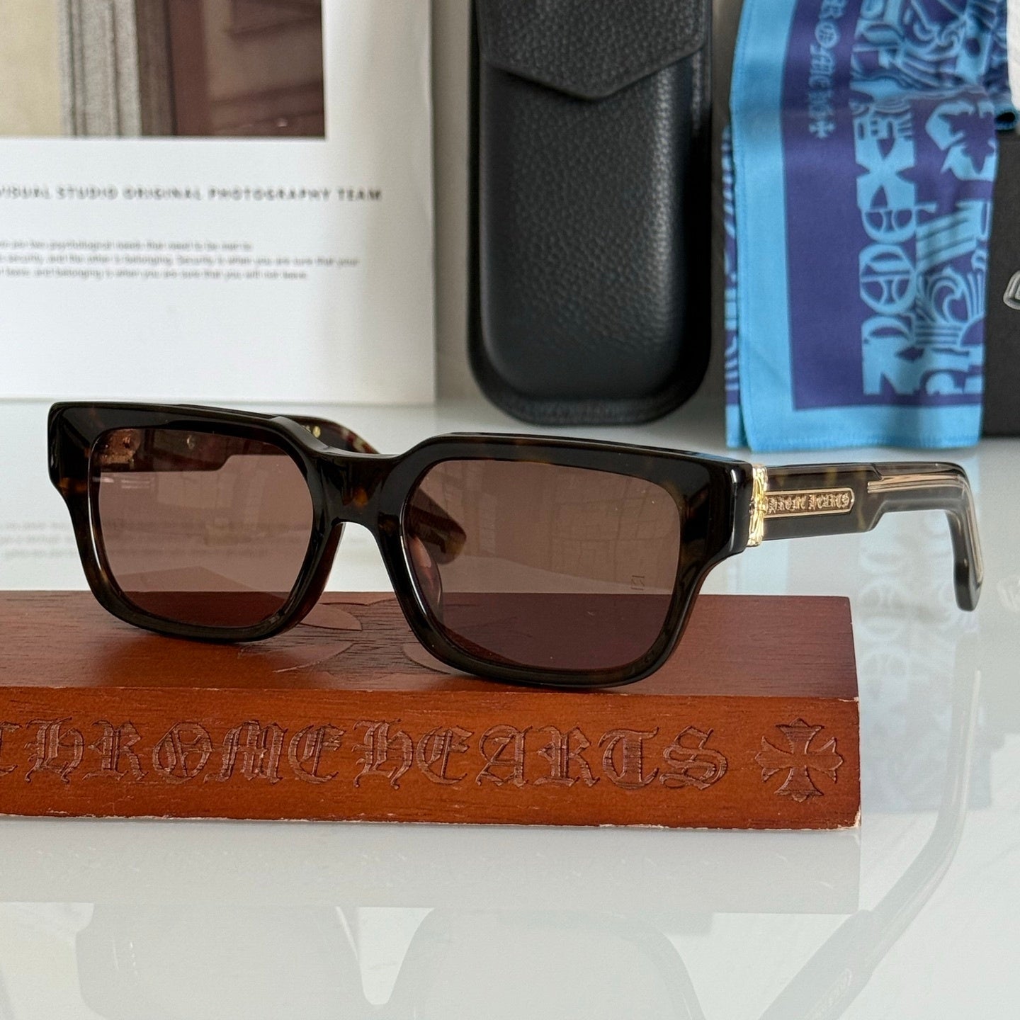 2 Thick Sunglasses 55-18-148