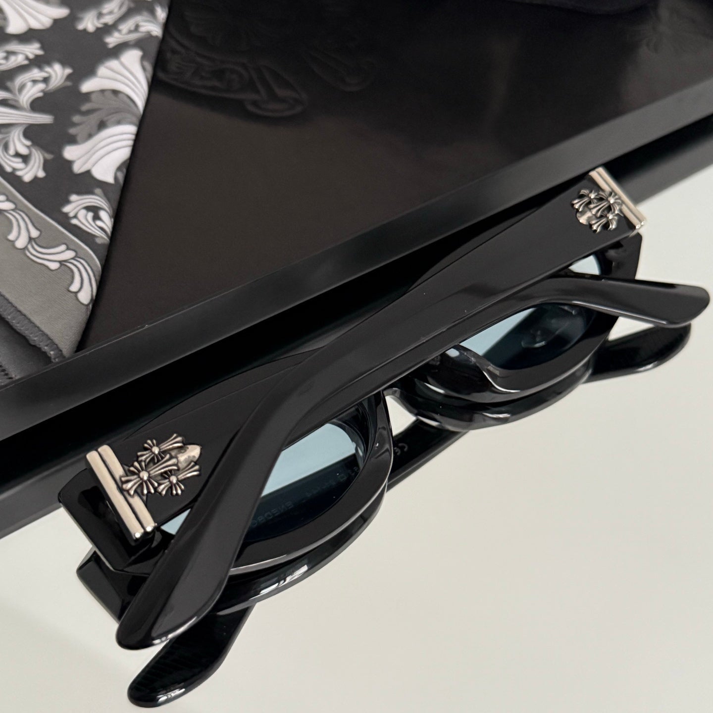 Enedbox Sunglasses 53-21-144
