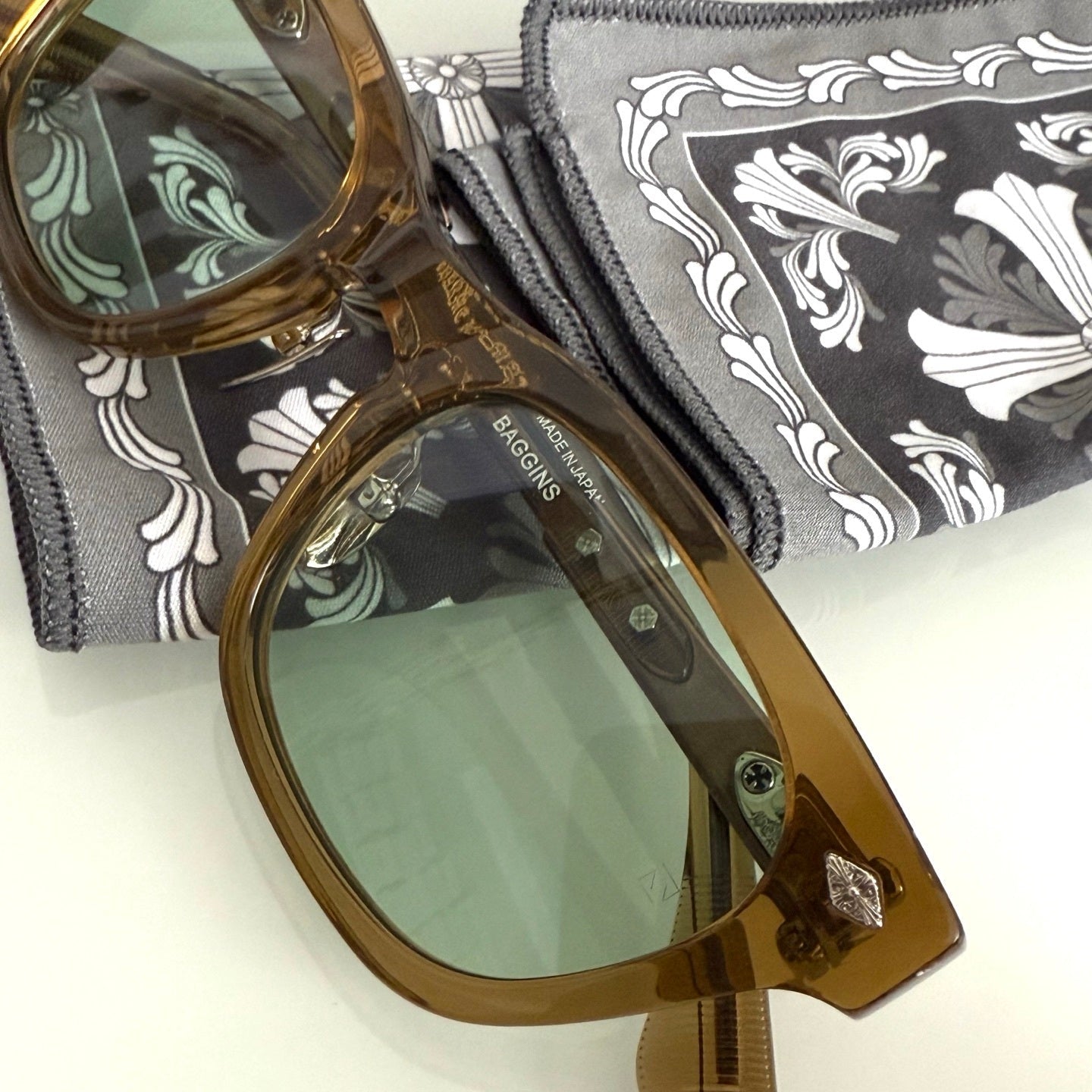 Baggins Sunglasses 51-22-152