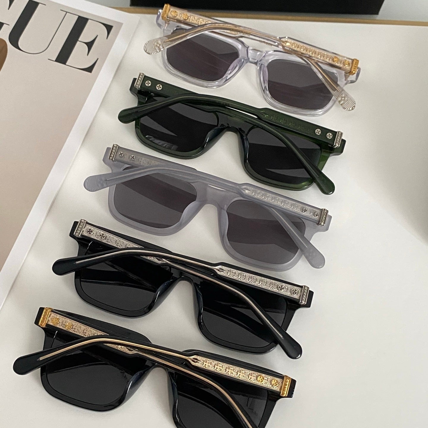 Ambidixtrous Sunglasses 53-21-151