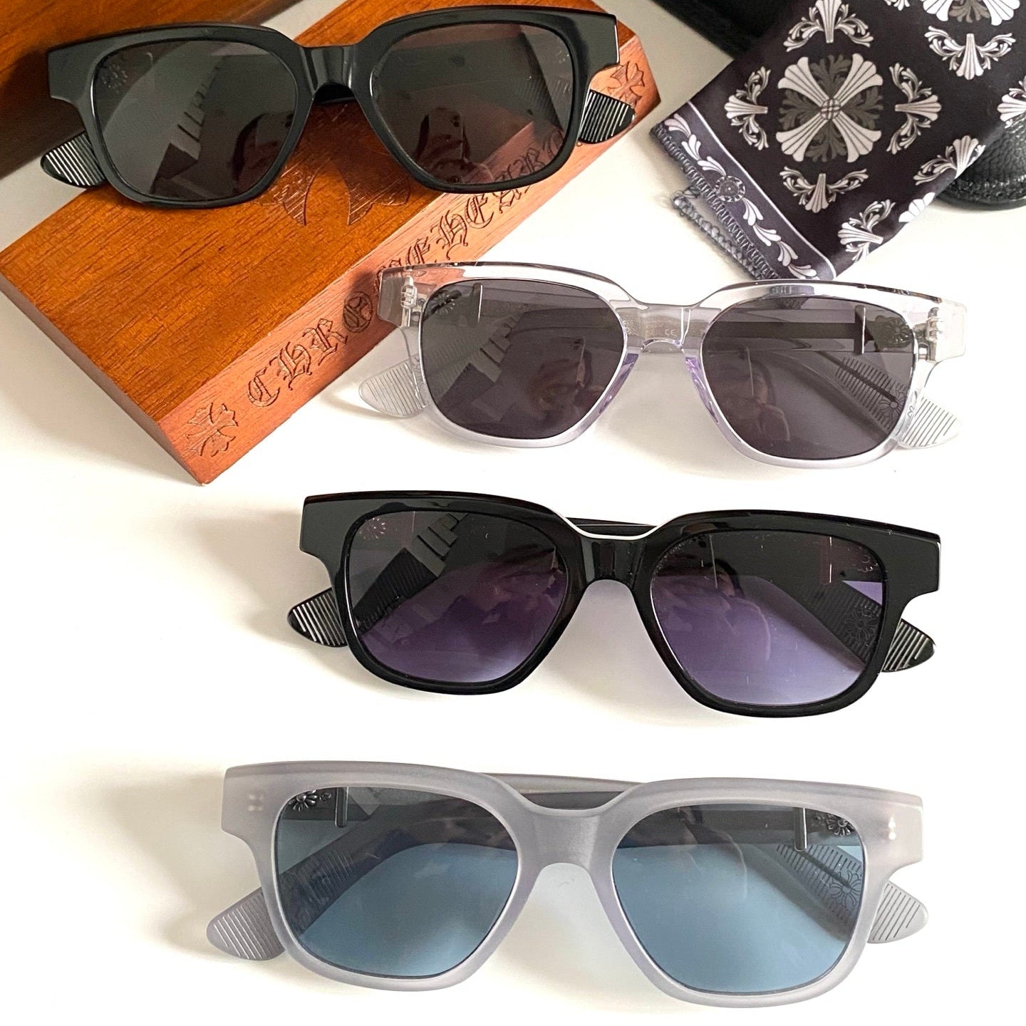 Vagillionaire Sunglasses 56-19-153